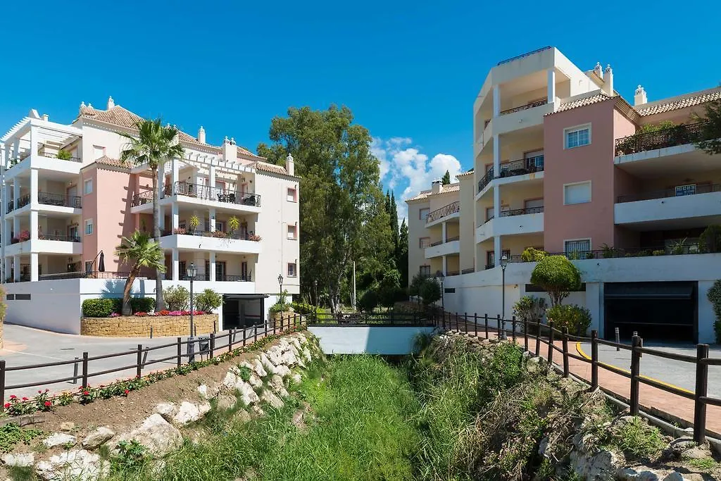 Golf Heaven Swimming Pool Views Apartment Marbella Spain