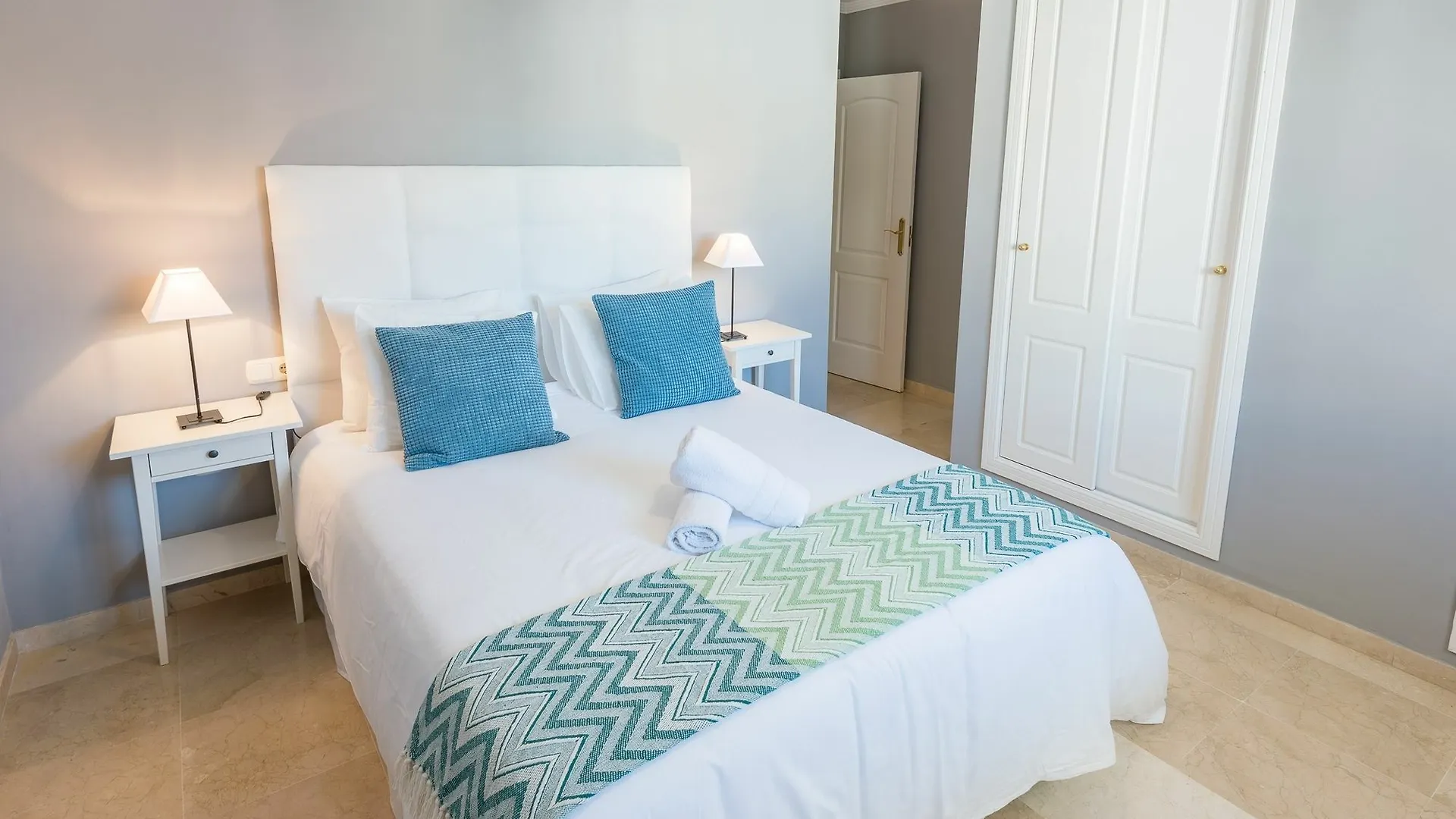 Golf Heaven Swimming Pool Views Apartment Marbella